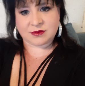 Meet your Posher, Tonya